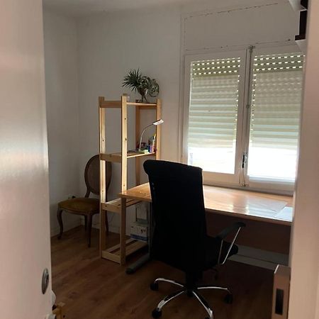 Habitacion Economica Apartment Figueres  Ngoại thất bức ảnh